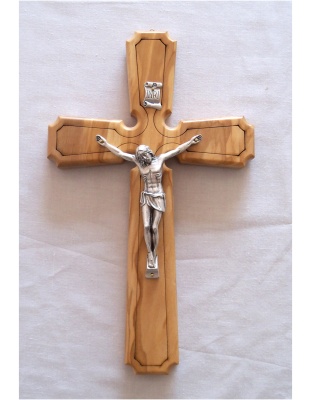 Contemporary design crucifix